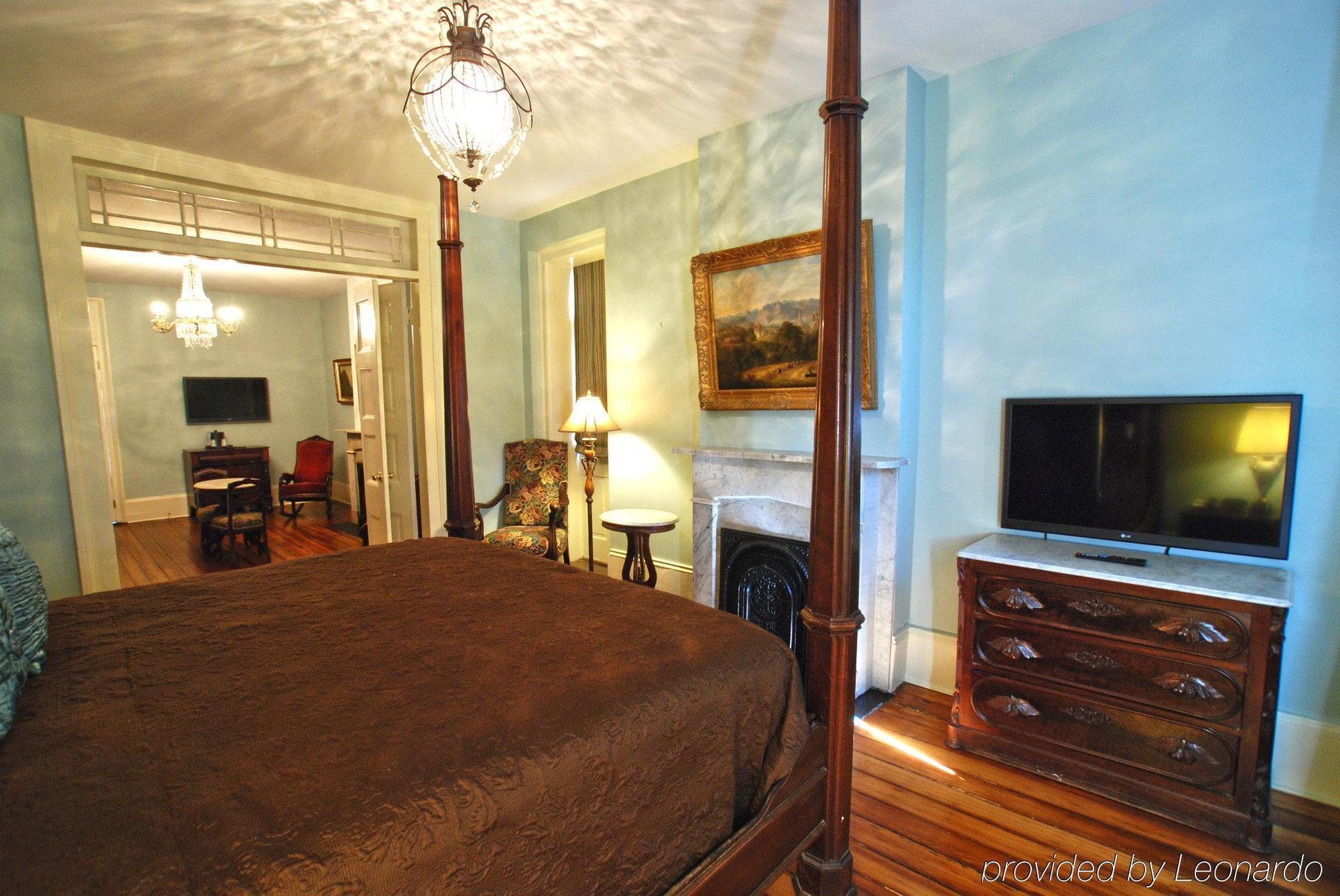 Lamothe House Hotel A French Quarter Guest Houses Property New Orleans Exterior photo